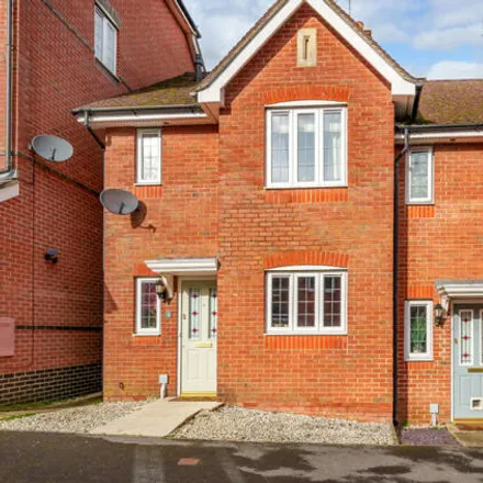 Buy this 3 bed duplex on Robertson's House (abandoned) in Burnham Road, Chawton