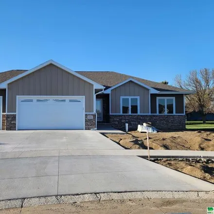 Buy this 6 bed house on Julia Circle in South Sioux City, NE 68776