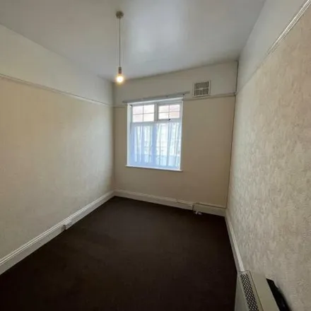 Image 9 - Sunnyside Road, Weston-super-Mare, BS23 3QD, United Kingdom - Apartment for rent