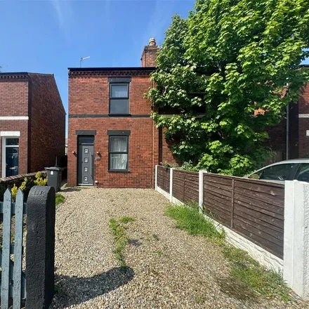 Image 1 - Newton Street, Sefton, PR9 7SS, United Kingdom - Duplex for rent
