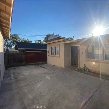 Image 6 - 2221 Gaviota Avenue, Signal Hill, CA 90755, USA - House for sale