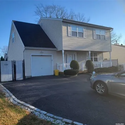 Buy this 4 bed house on 7 Pine Street in Central Islip, Islip