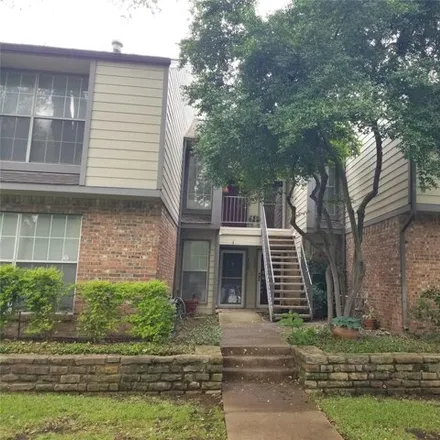 Rent this 1 bed condo on 2535 Wedglea Dr Apt 127 in Dallas, Texas