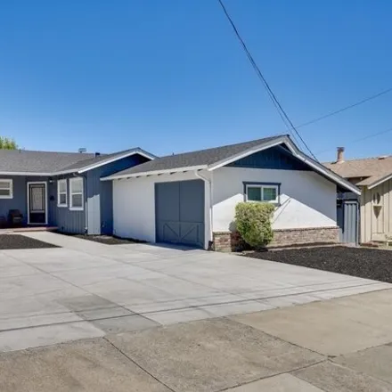 Buy this 3 bed house on 3896 San Juan Drive in Pittsburg, CA 94565