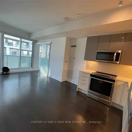 Image 3 - 70-72 Carlton Street, Old Toronto, ON M5B 2A4, Canada - Apartment for rent