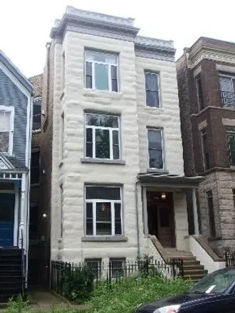 Rent this 3 bed house on 857 West Newport Avenue in Chicago, IL 60657