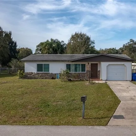 Buy this 2 bed house on 2403 Cleveland Road in Sebring, FL 33870