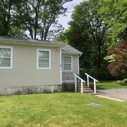 Rent this 2 bed house on 67 Northwestern Trail in Hopatcong Hills, Hopatcong