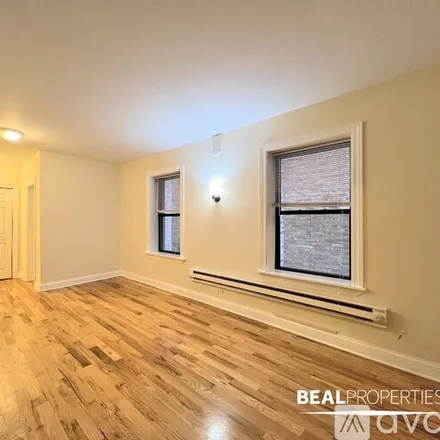 Rent this studio apartment on 1347 N Dearborn St