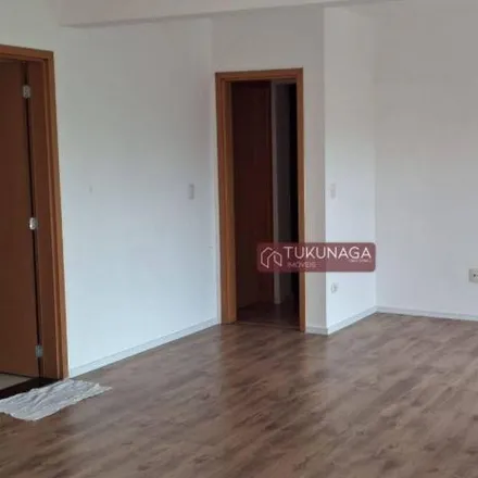 Rent this 3 bed apartment on Rua Sáo Joáo D'Aliança in Vila Galvão, Guarulhos - SP