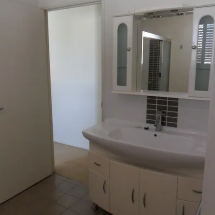Rent this 3 bed townhouse on Palmerston Street in Gulliver QLD 4812, Australia