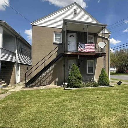 Buy this 3 bed house on 1448 North 20th Street in Clarksburg, WV 26301