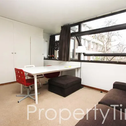 Rent this 1 bed apartment on Golden Lane in Barbican, London