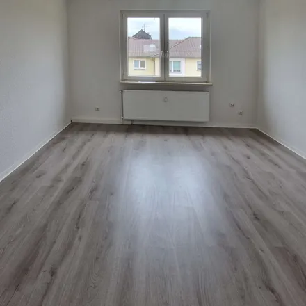 Rent this 3 bed apartment on Bickernstraße 171 in 45889 Gelsenkirchen, Germany