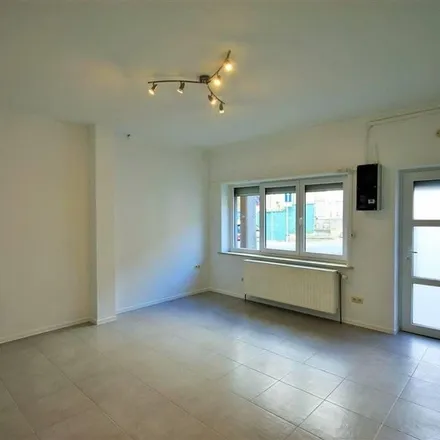 Rent this 1 bed apartment on Rue du Centre 181 in 6040 Charleroi, Belgium