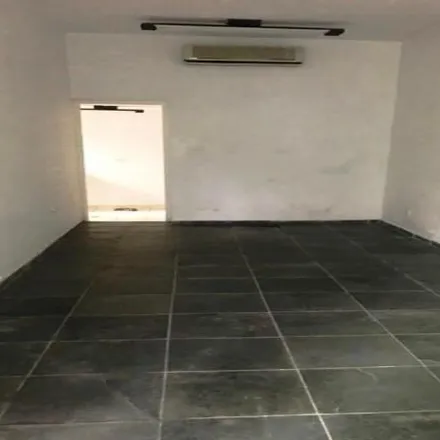 Buy this 1 bed house on Rua Loefgren 2308 in Mirandópolis, São Paulo - SP