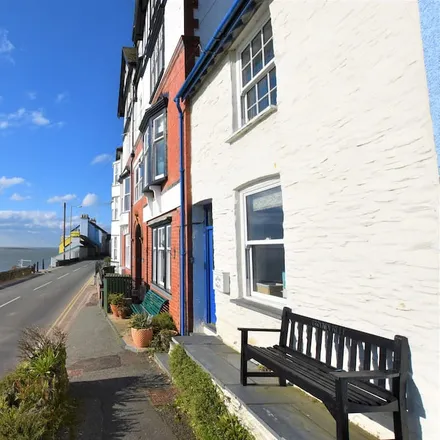 Image 6 - Aberdovey, LL35 0LT, United Kingdom - Townhouse for rent