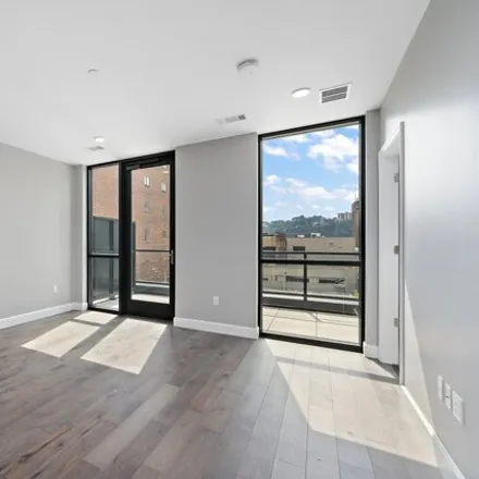 Image 3 - Lumière at 350 Oliver, Smithfield Street, Pittsburgh, PA 15222, USA - Condo for sale