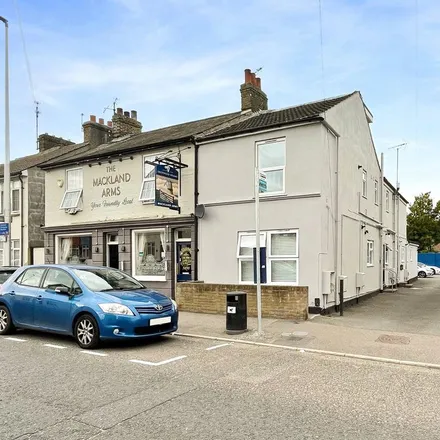 Image 1 - The Mackland Arms, 213 Station Road, Gillingham, ME8 7PS, United Kingdom - Apartment for rent