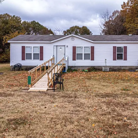 Buy this 3 bed house on 880 Oak Level Road in Benton, Marshall County