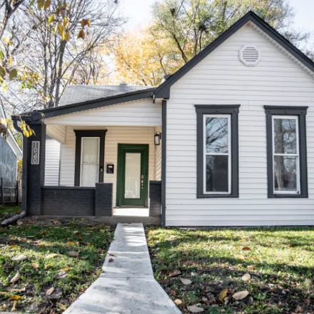 Rent this 3 bed house on 1040 Jefferson Avenue
