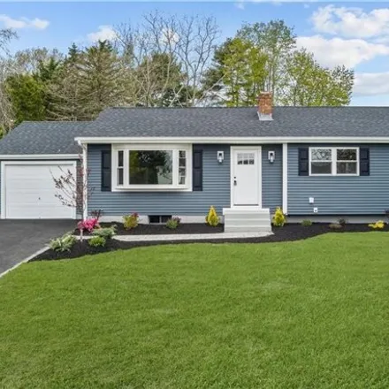 Buy this 3 bed house on 77 Arrowhead Lane in Portsmouth, RI 02871