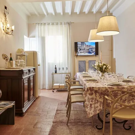 Rent this 3 bed apartment on Via Santucci in 52044 Cortona AR, Italy