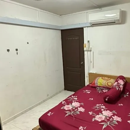 Rent this 1 bed room on 573 Ang Mo Kio Avenue 3 in Singapore 560573, Singapore