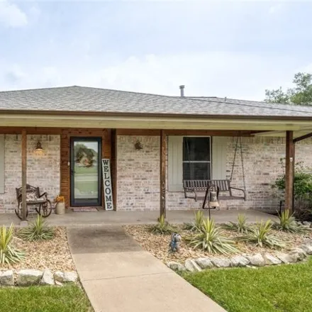 Buy this 4 bed house on 2174 Huntington Drive in Plano, TX 75075