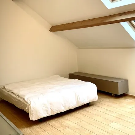 Rent this 3 bed room on Rue de la Cigale - Krekelenberg 44 in 1170 Watermael-Boitsfort - Watermaal-Bosvoorde, Belgium