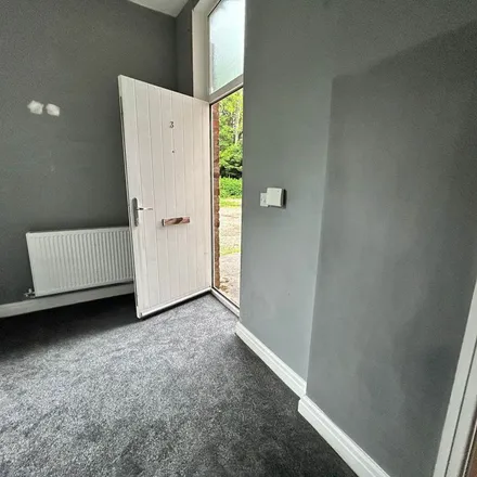 Rent this 1 bed apartment on Bedford Drive Primary School in Bedford Drive, Birkenhead