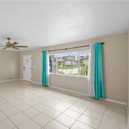 Image 8 - 413 SW 19th Ln, Cape Coral, Florida, 33991 - House for sale