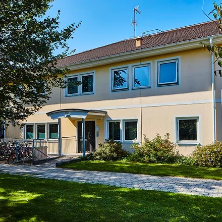 Rent this 2 bed apartment on Skånevägen 87c in 245 31 Staffanstorp, Sweden