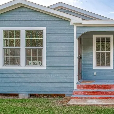 Buy this 3 bed house on 4092 King Street in Houston, TX 77026