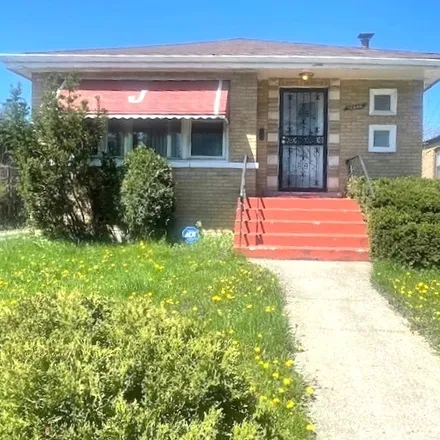 Buy this 3 bed house on Paulina Street in Calumet Park, Calumet Township