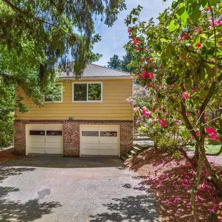 Buy this 4 bed house on 7210 Southeast Mill Street in Portland, OR 97215