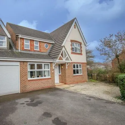 Buy this 5 bed house on 42 Church Farm Road in Kingswood, BS16 7BF