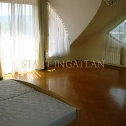 Image 8 - Budapest, unnamed road, 1025, Hungary - Apartment for rent