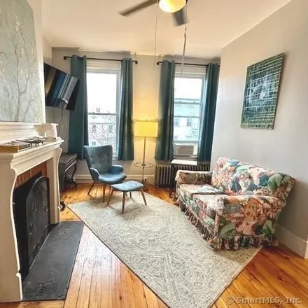Rent this studio house on 74 Pearl Street in Barnesville, New Haven