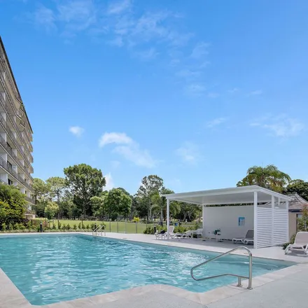 Rent this 1 bed apartment on Surfers Paradise Golf Club in 1 Fairway Drive, Clear Island Waters QLD 4226