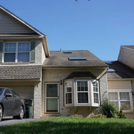 Rent this 3 bed townhouse on 335 Barn Swallow Lane in Kuhnsville, Upper Macungie Township