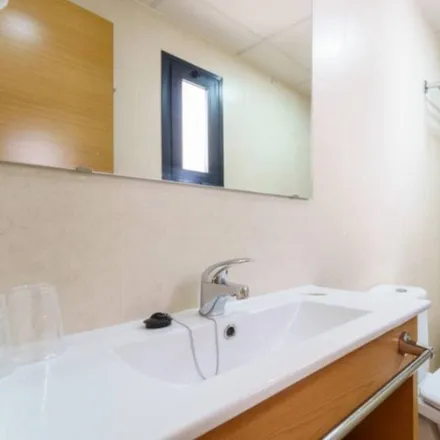 Rent this 1 bed house on Fuengirola in Avenida Jesús Santos Reín, 29640 Fuengirola
