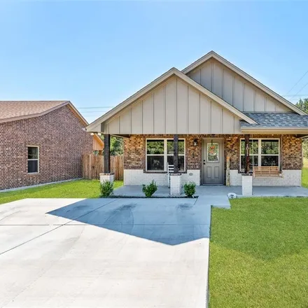 Buy this 2 bed house on 1011 Colorado River Drive in Hood County, TX 76048
