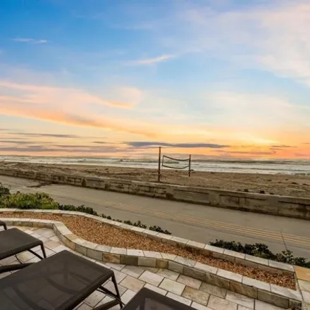 Rent this 2 bed condo on 3443 Ocean Front Walk in San Diego, CA 92109