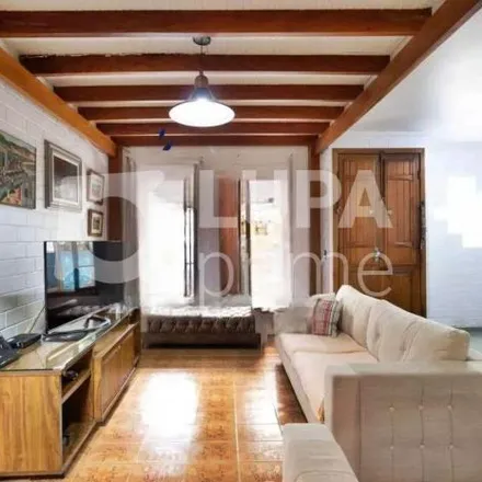 Buy this 7 bed house on Rua Manuel de Almeida 486 in Vila Isolina Mazzei, São Paulo - SP
