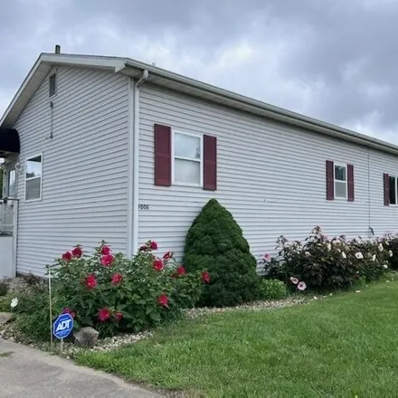 Buy this 2 bed house on 3098 Lincoln Way East in Mishawaka, IN 46544