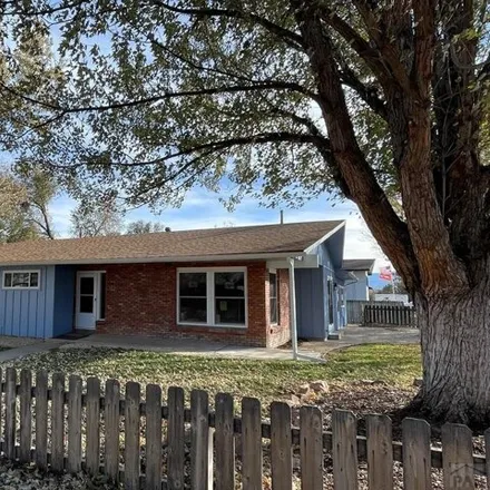 Buy this 3 bed house on 2002 Pear Street in East Cañon, Cañon City