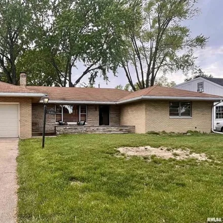 Buy this 3 bed house on 3301 North Parish Avenue in Peoria, IL 61604