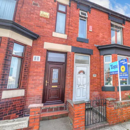 Buy this 3 bed townhouse on Manchester Road/Buxton Lane in Manchester Road, Droylsden
