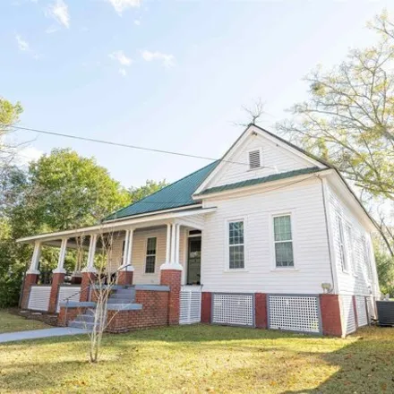 Image 2 - 1180 West Franklin Street, Quincy, Gadsden County, FL 32351, USA - House for sale